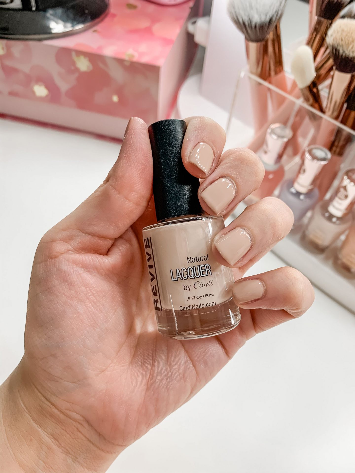 Summer Essentials // Summer Must Haves // Hot Weather Essentials // Vacation Essentials // Vacation Must Haves // Staycation Must Haves // Products to Try | Beauty With Lily #ad #SummerFunBBxx #summermusthaves